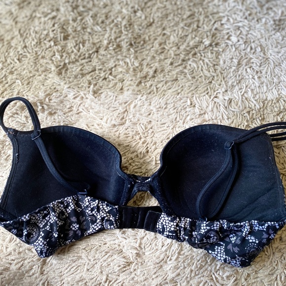 Victoria's Secret Black and White Lace Printed Bow Detail Very Sexy Push Up - Picture 6 of 7